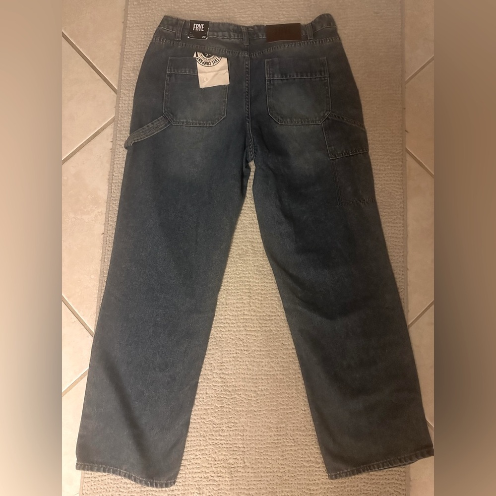 Frye The Stevie Straight
Low Rise Jean,button fly 
soft denim, super comfortable